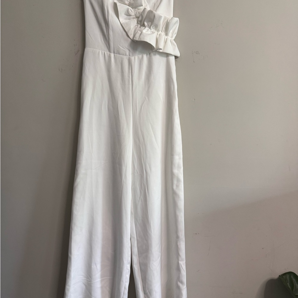 Tendency White Strapless Ruffle Jumpsuit NWT Size S Bridal Shower Bachelorette O